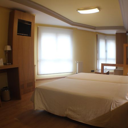 Hotel Nordes Burela Eksteriør billede