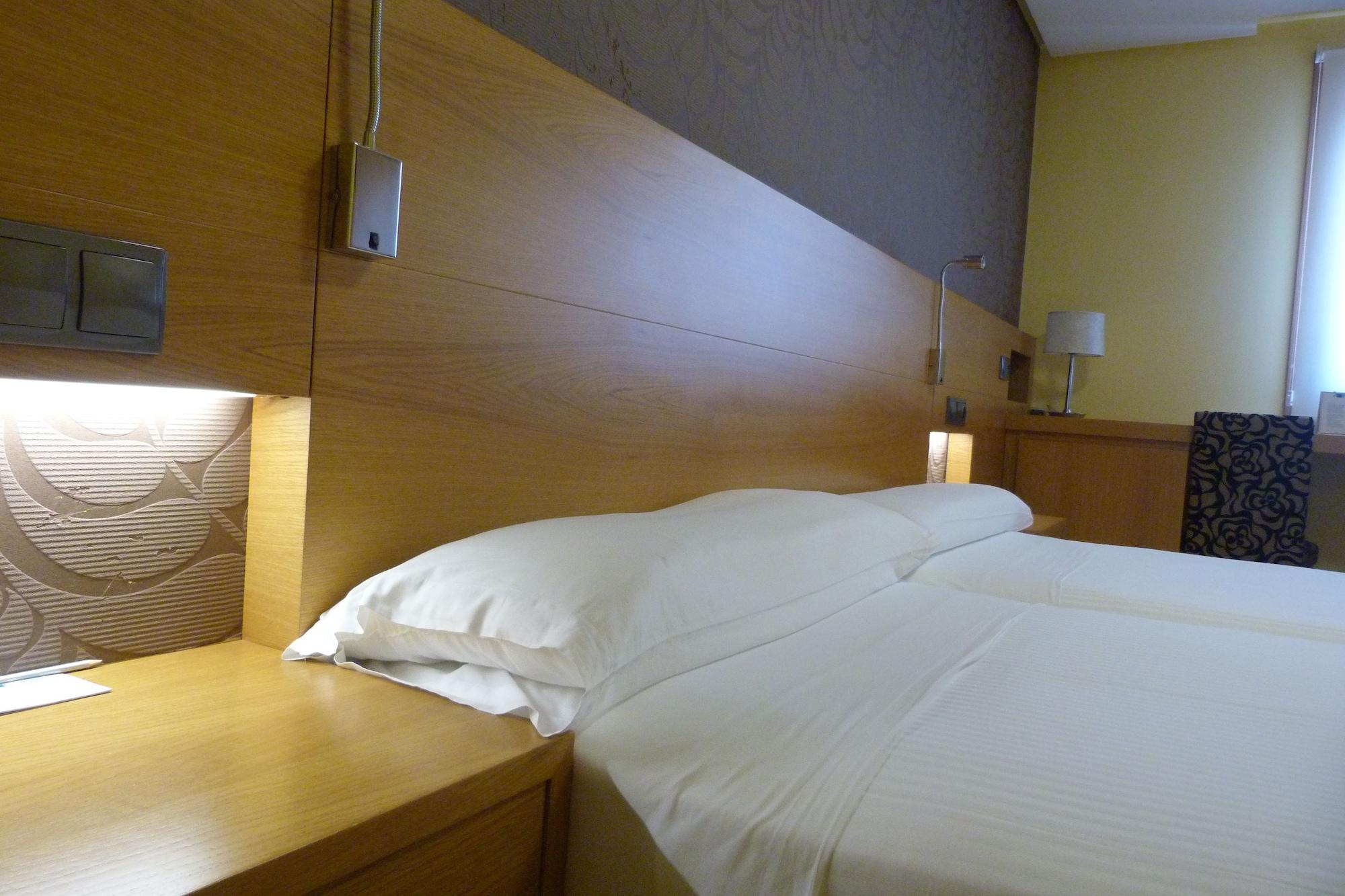 Hotel Nordes Burela Eksteriør billede